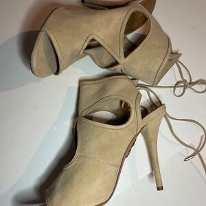 Aquazzura 38 1/2